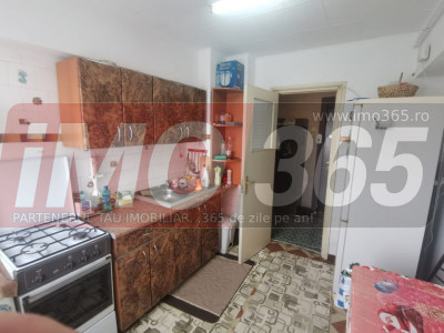 Ap. 3 camere ultracentral | centrală și termopan integral | Clasic M+U