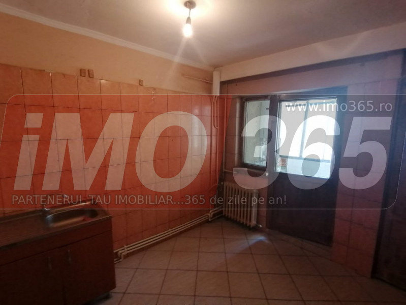 Apartament 2 camere Fratii Golesti (aproape de Scoala 8 Pitesti)