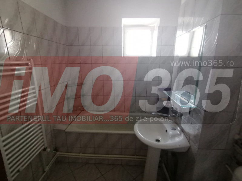 Apartament 2 camere Fratii Golesti (aproape de Scoala 8 Pitesti)