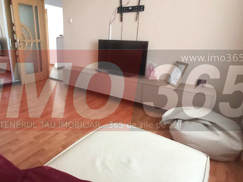 Ap.3 cam Trivale Et.3 decomandat  75mp – renovat