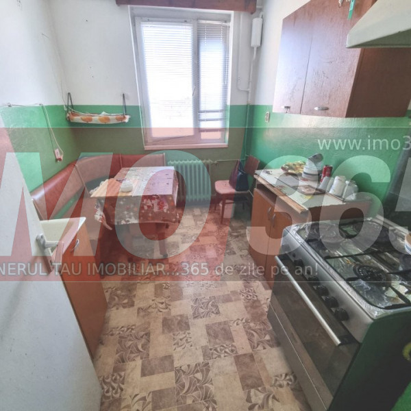 Ap.2 cam sd Craiovei 49mp – balcon – necesita imbunatatiri
