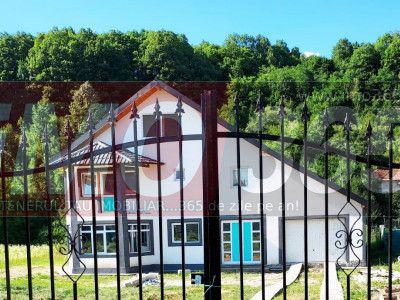 Casa Stefanesti Enculesti 250mp – 1600mp teren – la padure