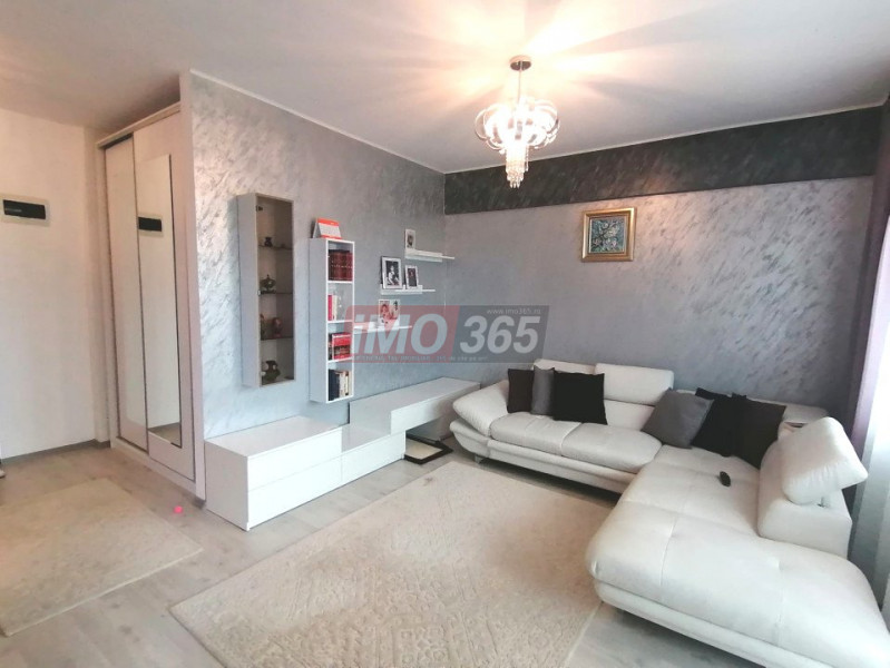 Ap.3 camere decomandat Gavana platou et.1 bloc 2017