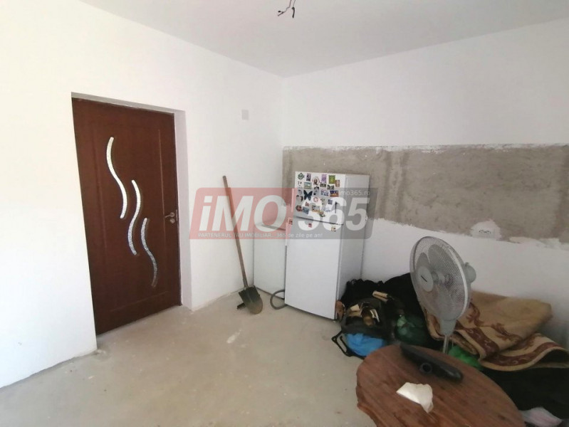 Casa Duplex Pitesti - 120mp st - 185mp teren - zona Slava