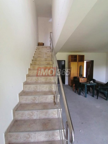 Casa Duplex Pitesti - 120mp st - 185mp teren - zona Slava