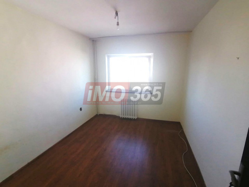 Ap.3 camere decomandat Gavana 68mp 