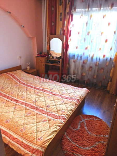Ap.3 cam Gavana 3 stradal Et.1 bloc 1985 mobilat utilat