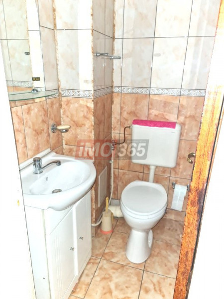 Ap.3 cam Gavana 3 stradal Et.1 bloc 1985 mobilat utilat
