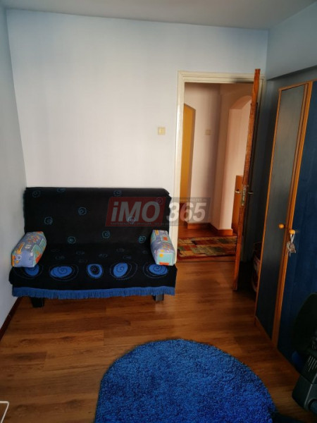 Ap.3 cam Gavana 3 stradal Et.1 bloc 1985 mobilat utilat