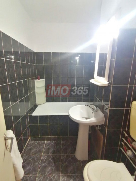 Ap.2 camere Et.3 Exercitiu 54mp st