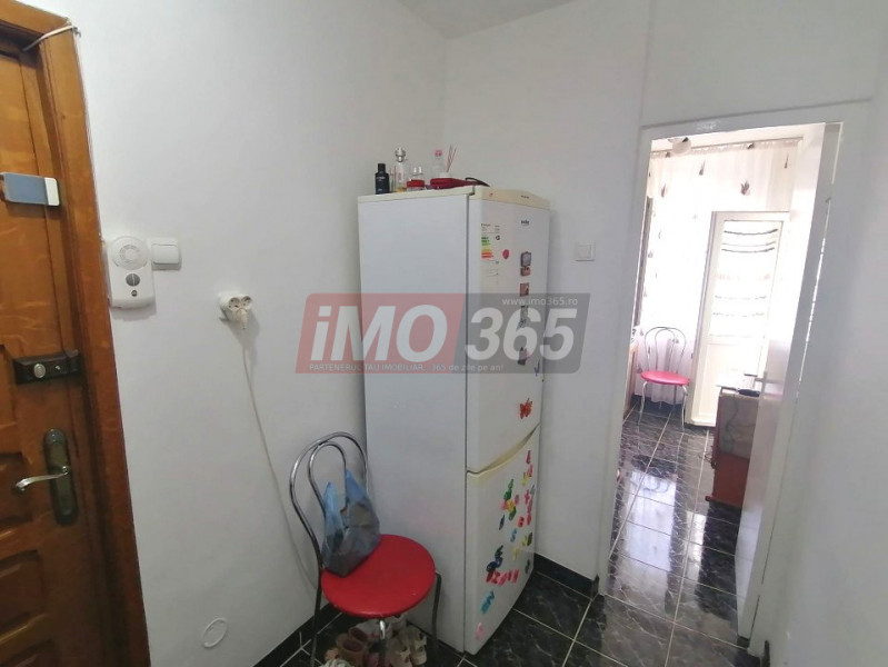 Ap.2 cam SD Et.2 mobilat Trivale Complex 3