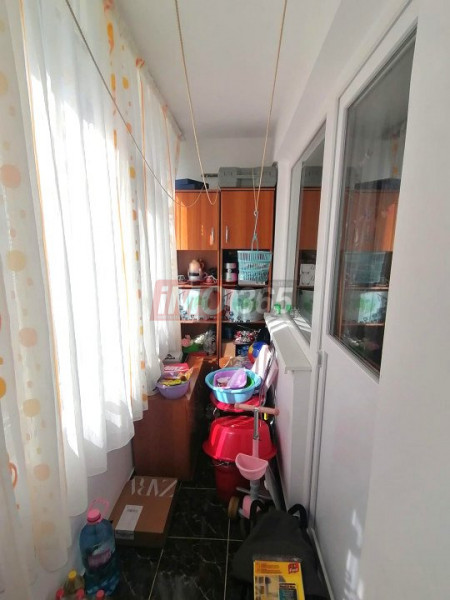 Ap.2 cam SD Et.2 mobilat Trivale Complex 3