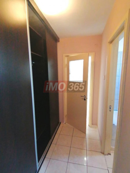 Ap.2 camere 54mp termopan - balcon - baie cu geam