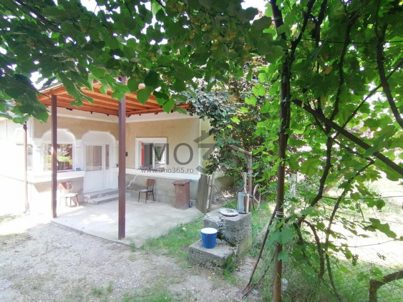 Casa 105mp utili parter Draganu - 3 dormitoare 570mp teren