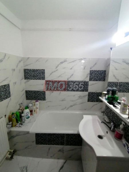 Ap.3 camere 2 bai renovat centrala terompan