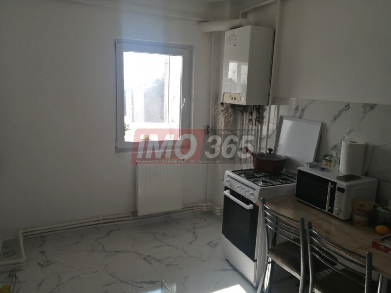 Ap.3 camere 2 bai renovat centrala terompan