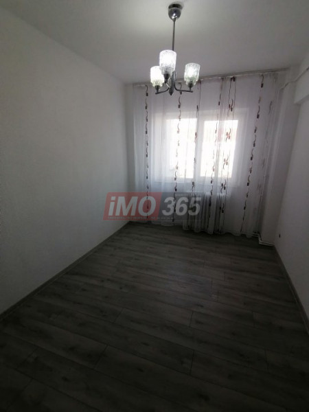 Ap.3 camere 2 bai renovat centrala terompan