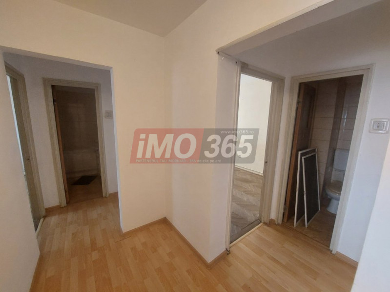 Ap.4 cam et.1 Brâncoveanu 2 bai centrala boxa parcare