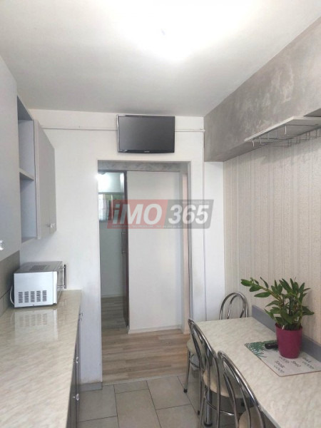 Ap.4 camere Prundu bloc 1981 supr 87mp