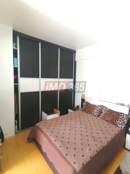 Garsoniera Prundu 35 mp mobilat si utilat bloc 2006