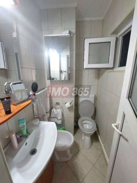 Ap.3 cam 88mp st Et.1 bloc 1994 cu 2 bai 