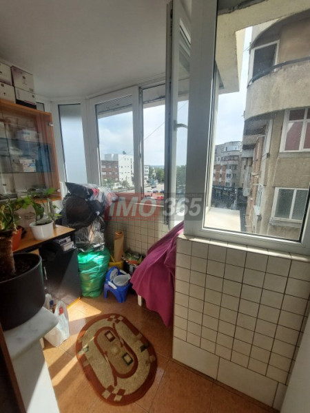 Ap.3 cam 88mp st Et.1 bloc 1994 cu 2 bai 