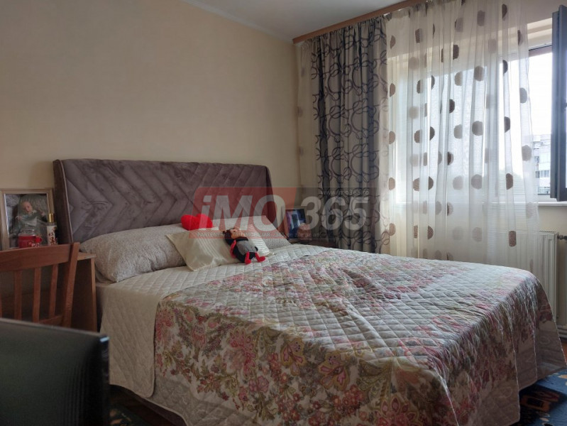 Ap.3 cam 88mp st Et.1 bloc 1994 cu 2 bai 