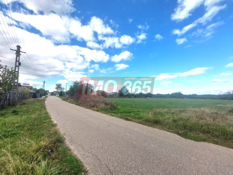 Teren Poiana Lacului (Cepari) - 4039 mp - deschidere 21m