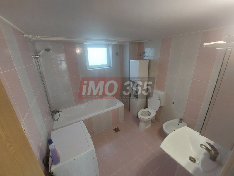 Casa P+M cu 950mp teren la 10km de Pitesti