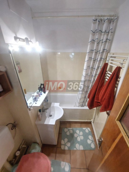 Ap.3 camere etaj intermediar mobilat și utilat