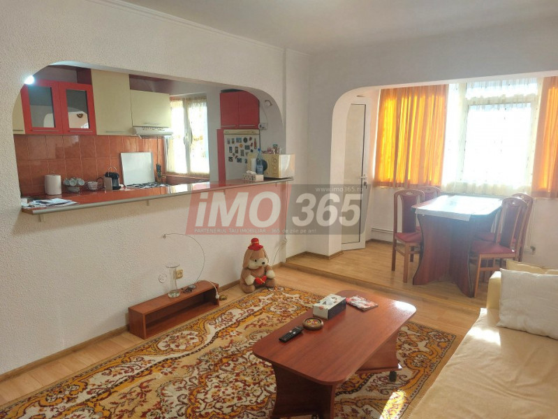 Ap.3 camere etaj intermediar mobilat și utilat