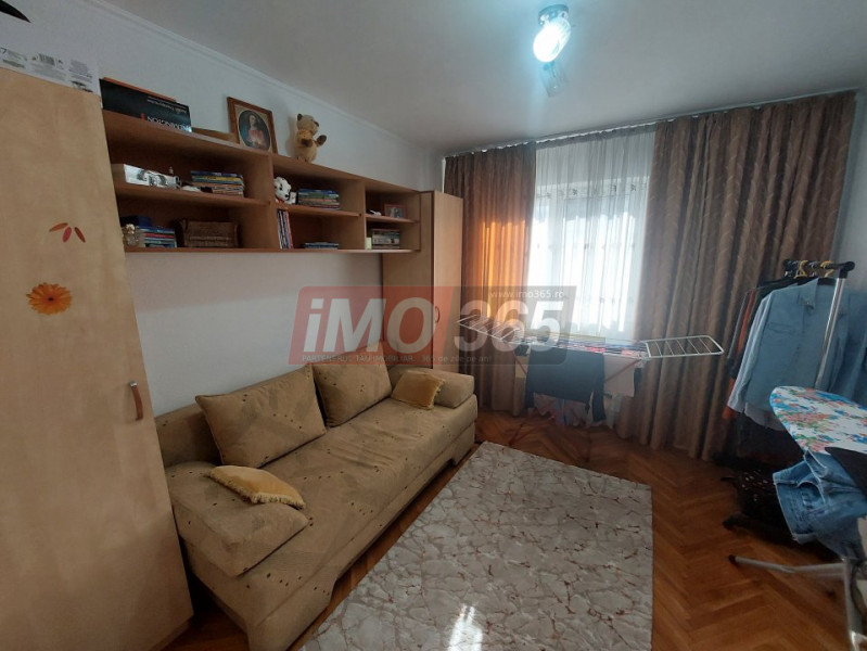 Ap.3 camere etaj intermediar mobilat și utilat