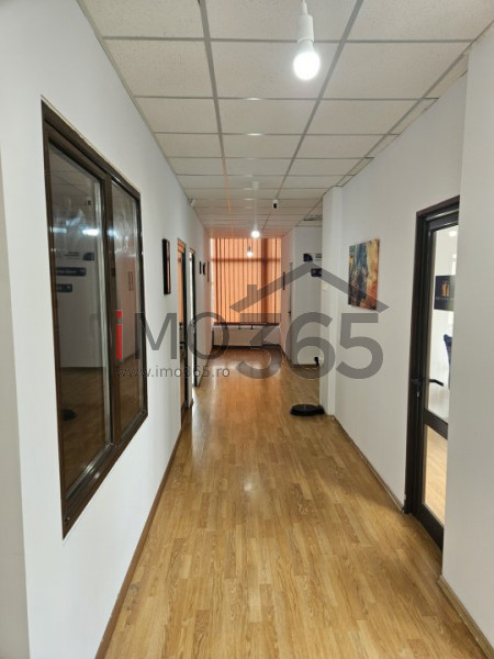 Spatiu birou Craiovei Scoala 11 et.1 mobilat