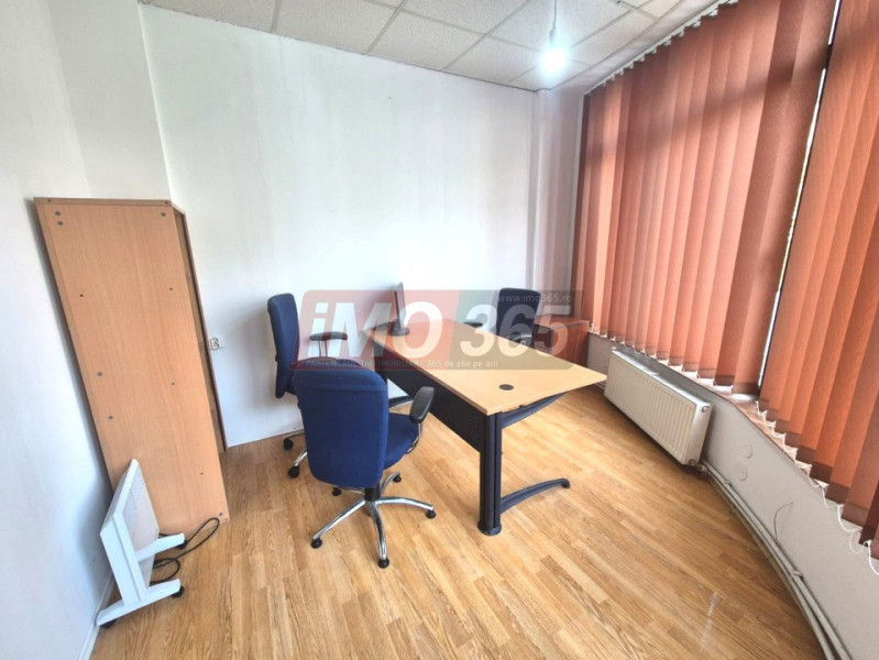Spatiu birou Craiovei Scoala 11 et.1 mobilat