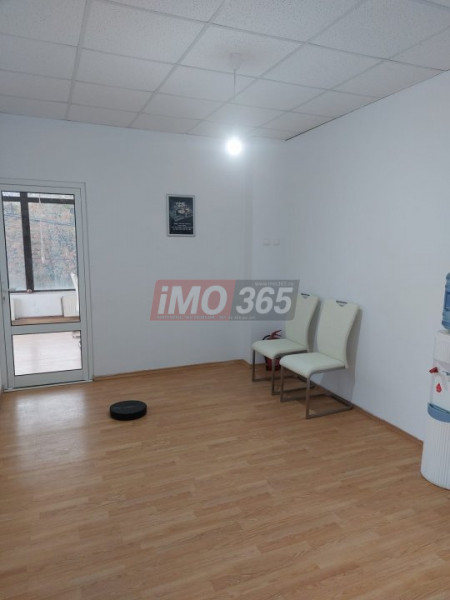Birou/spatiu de închiriat Craiovei lângă Școala 11 - utilitati incluse