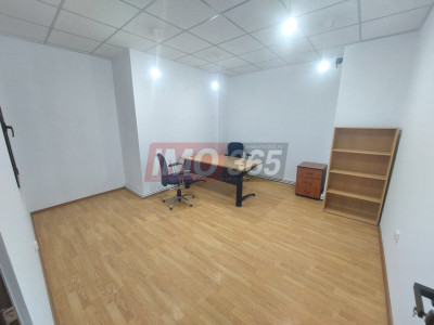 Birou/spatiu de închiriat cu utilitati incluse (CRAIOVEI)