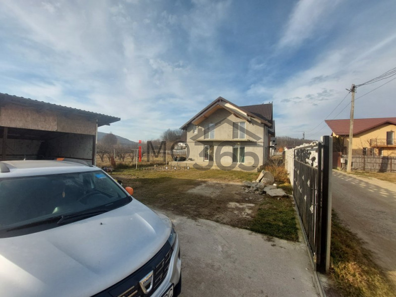 Casa P+M la 6Km de Pitesti - Argeselu Maracineni