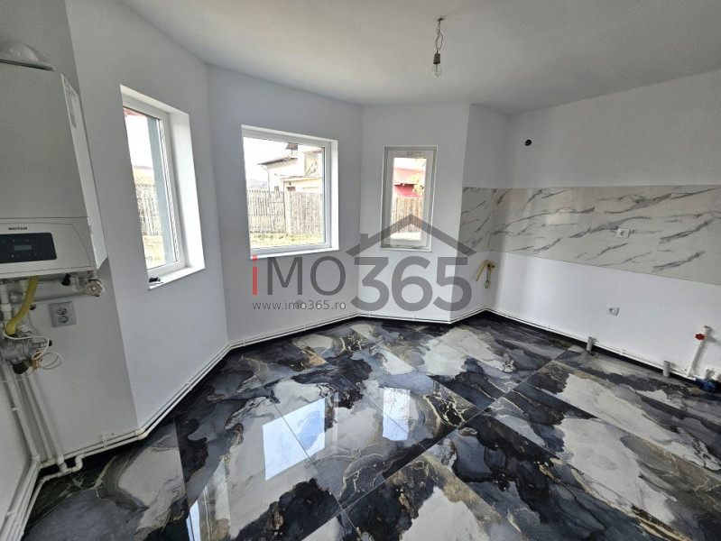 Casa Bascov P+M - 356 mp teren - recent renovata - toate utilitatile