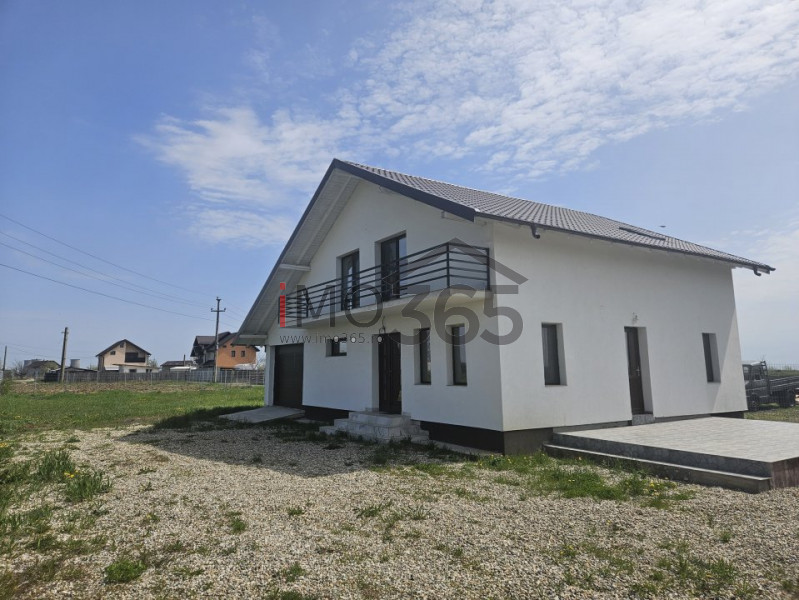 Casa noua 160mp Bradu cu 1000 mp teren