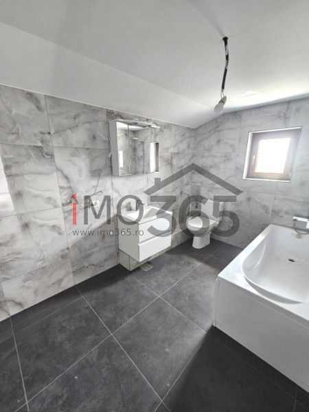 Casa noua 160mp Bradu cu 1000 mp teren