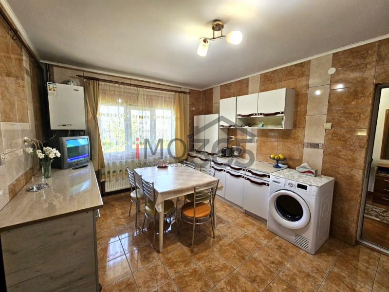 Casa S+P+M Calea Campulung cu 1000mp teren 