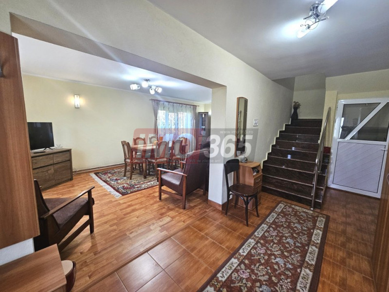 Casa S+P+M Calea Campulung cu 1000mp teren 