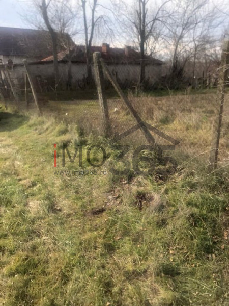 Casa demolabila si teren 3758mp intravilan Rociu Gliganu