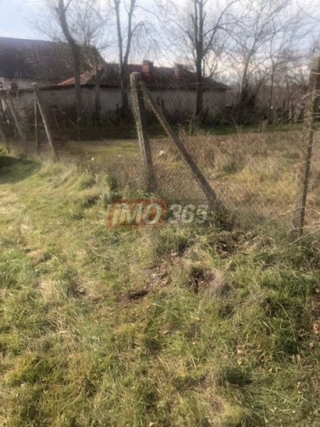 Casa demolabila si teren 3758mp intravilan Rociu Gliganu
