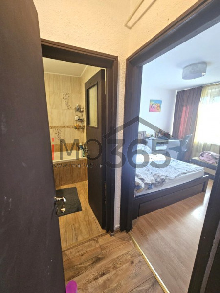 Ap.2 cam Craiovei mobilat C+T+loc parcare