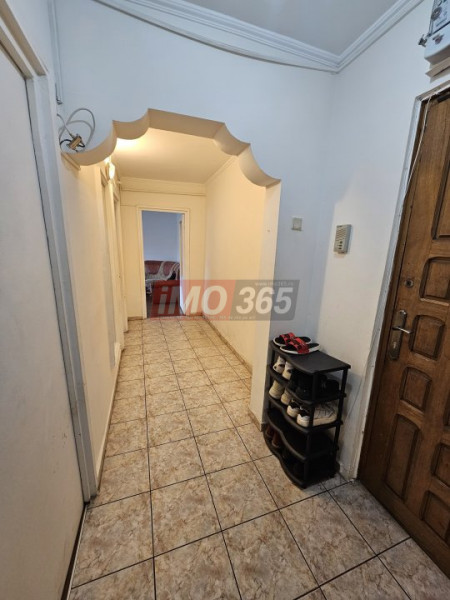 Ap.2 cam DECOMANDAT Prundu 55mp centrala termica