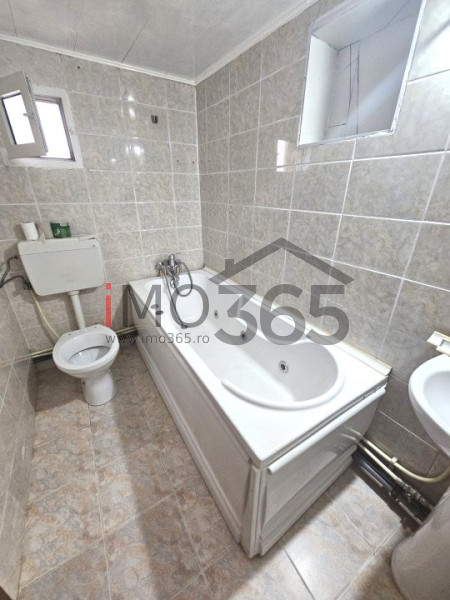 Casa Parter Izvorani Stefanesti, la nici 500m de DN7