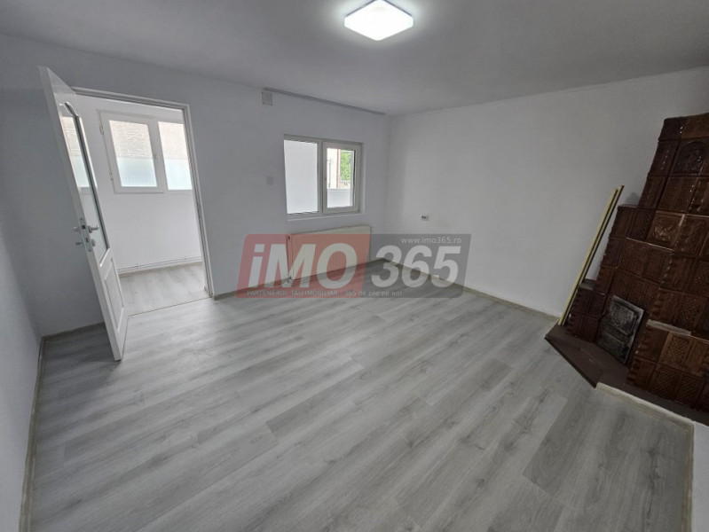 Casa Parter Izvorani Stefanesti, la nici 500m de DN7