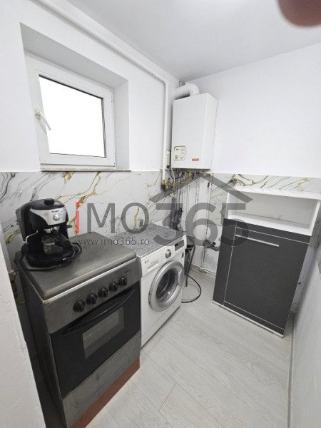 Ap.2 cam renovat Et.3 Centrala si termopan