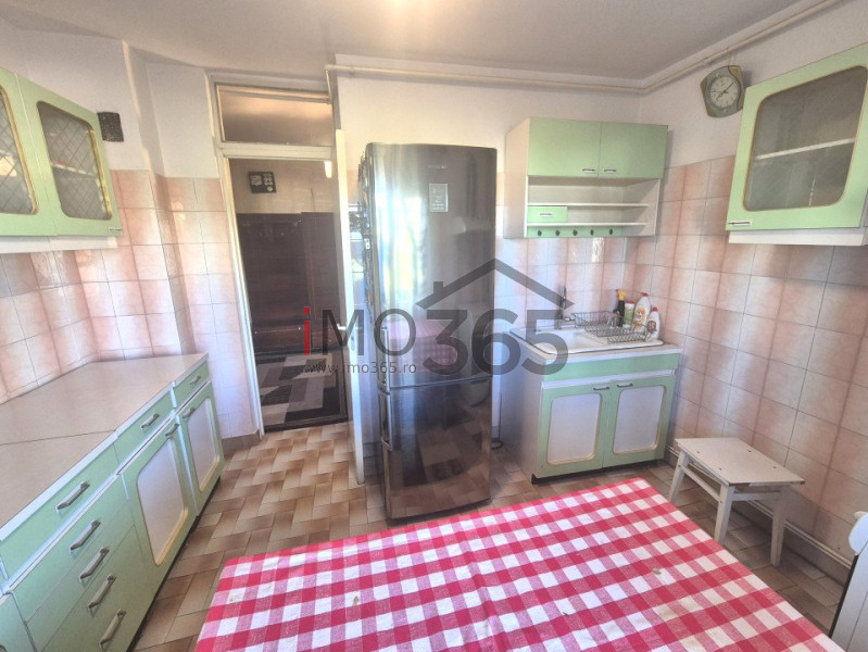 Ap.3 Camere Et.3 Exercitiu langa Scoala 2 stradal